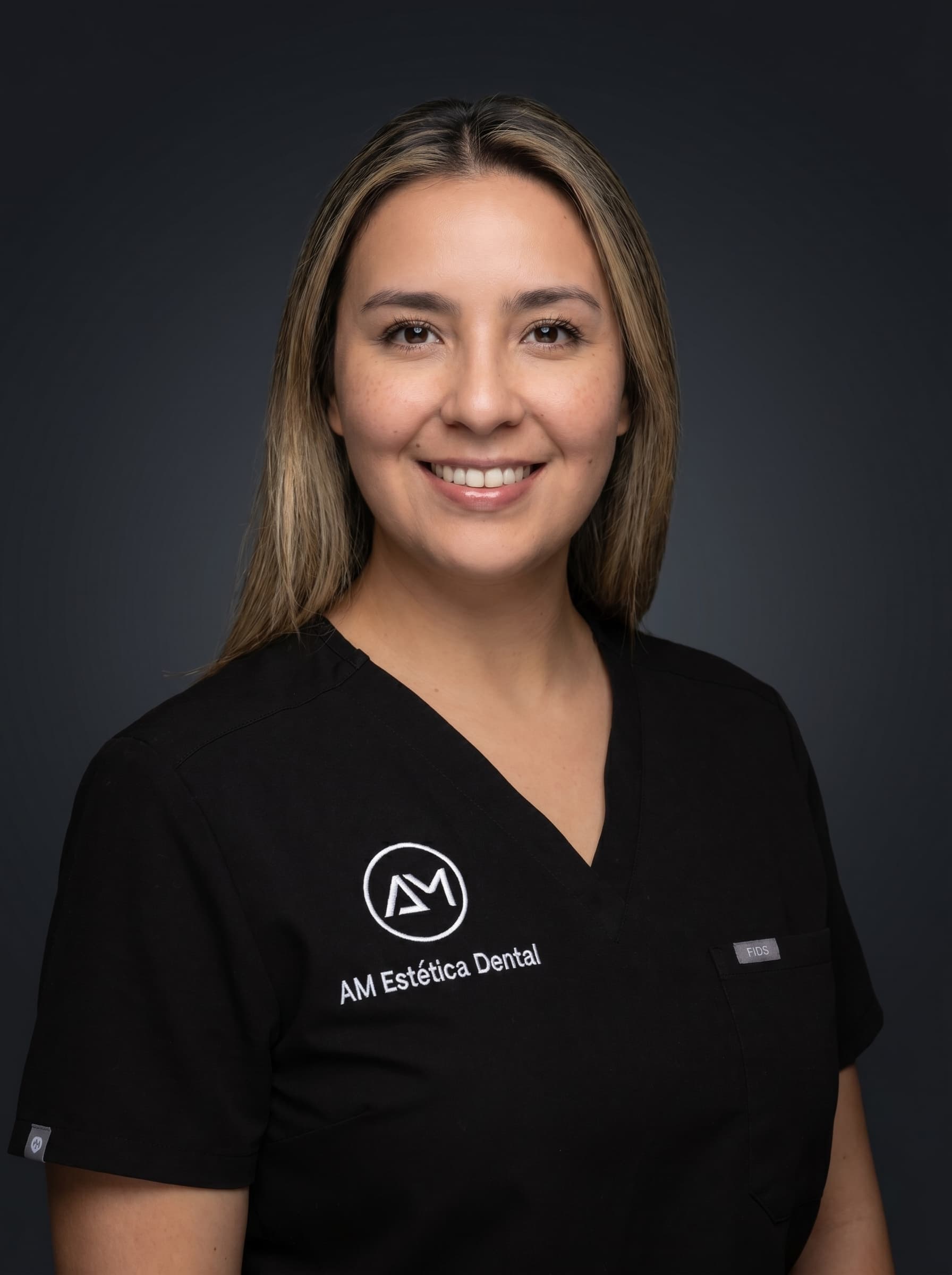 Georgi Veglio, laboratorio dental de AM Estetica Dental en Puerto Madero